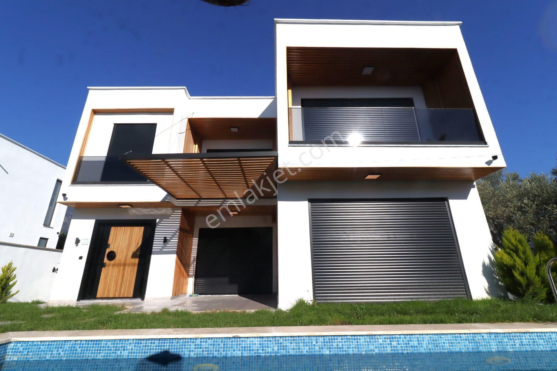 Güre'de Aygül'den Sıfır Tam Bağımsız Havuzlu,saunalı,şömineli Ultra Lüks 4+1 Satılık Müstakil Villa - Görsel 35