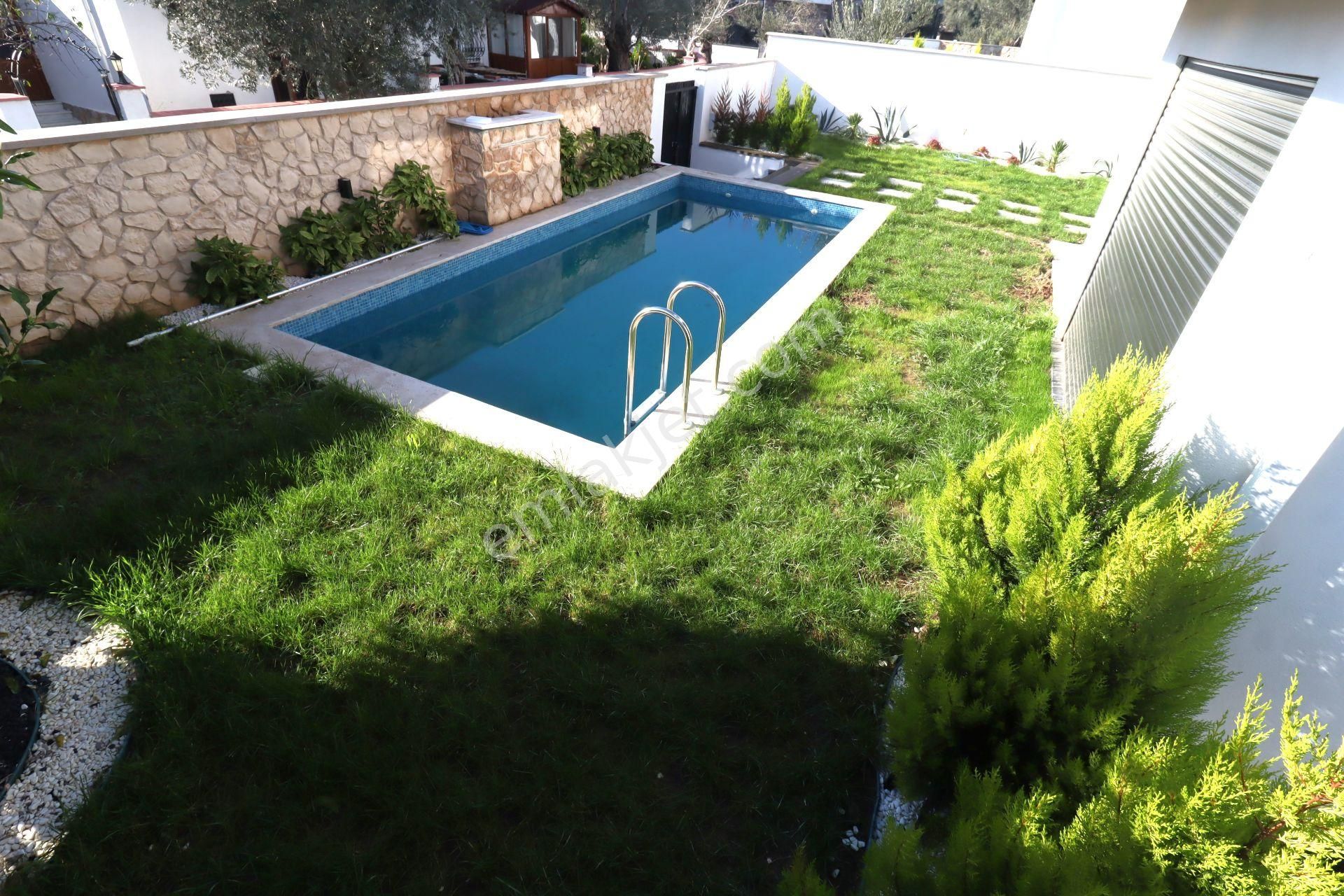 Güre'de Aygül'den Sıfır Tam Bağımsız Havuzlu,saunalı,şömineli Ultra Lüks 4+1 Satılık Müstakil Villa - Görsel 34