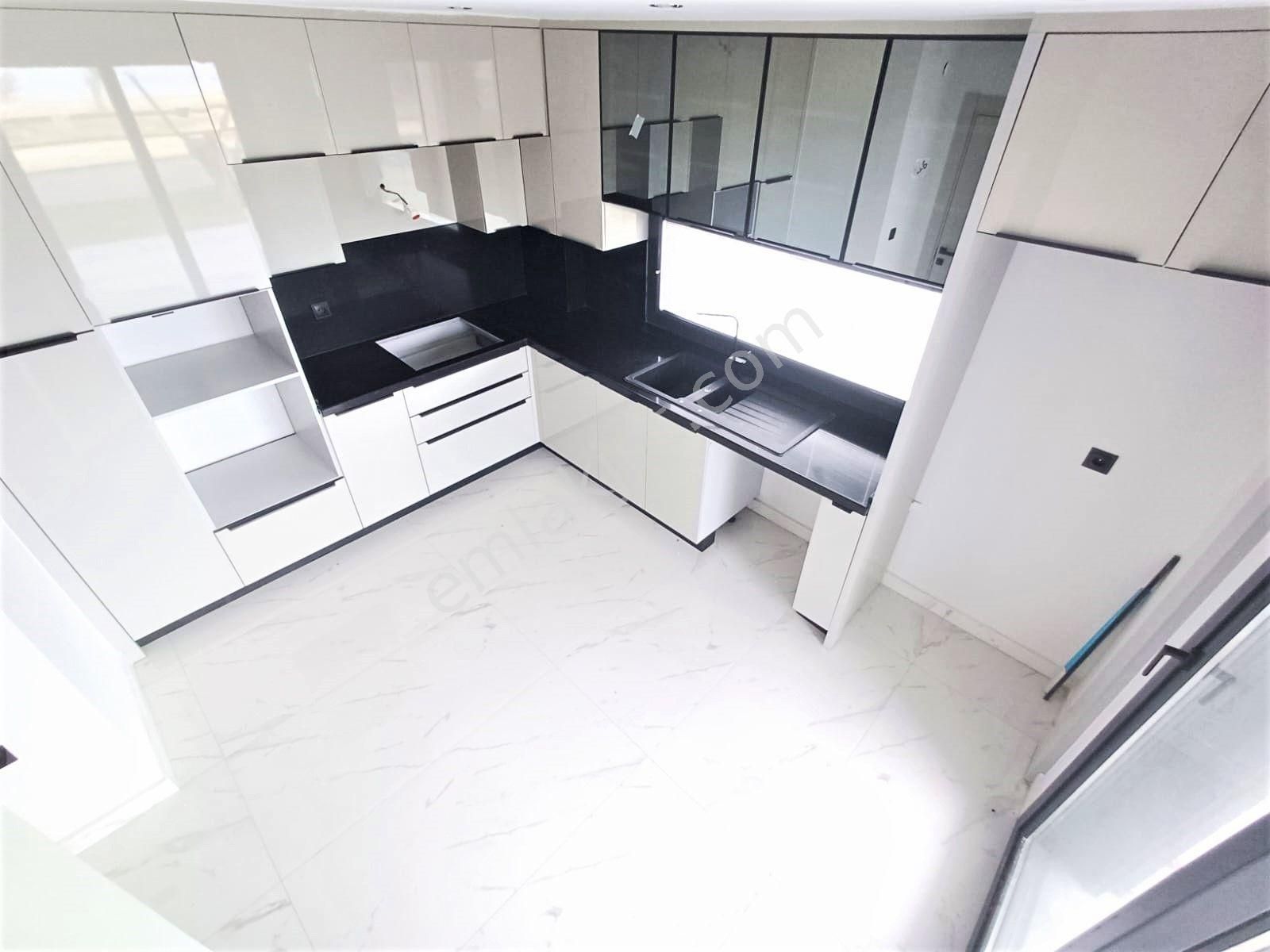 👉aygülden Burhaniye Pelitköy'de Denize 50 Mt Sıfır Site İçi Bitişik Nizam Lüks 3+1 Satılık Villalar - Görsel 2