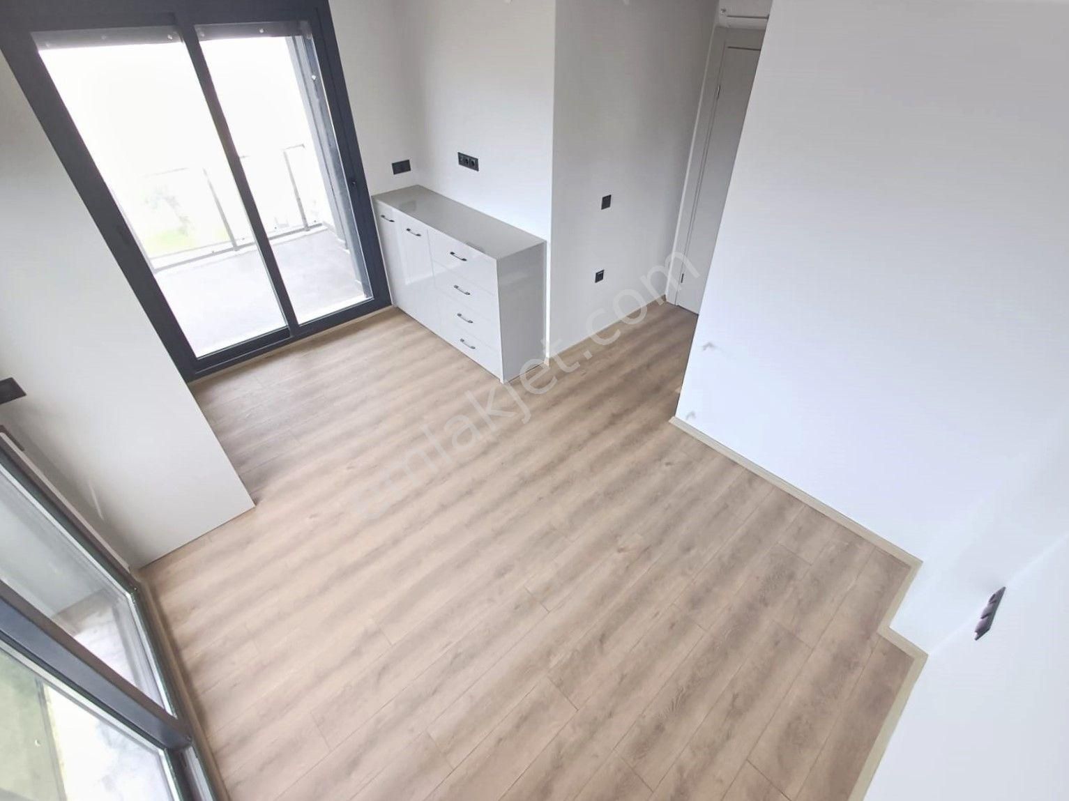 👉aygülden Burhaniye Pelitköy'de Denize 50 Mt Sıfır Site İçi Bitişik Nizam Lüks 3+1 Satılık Villalar - Görsel 24