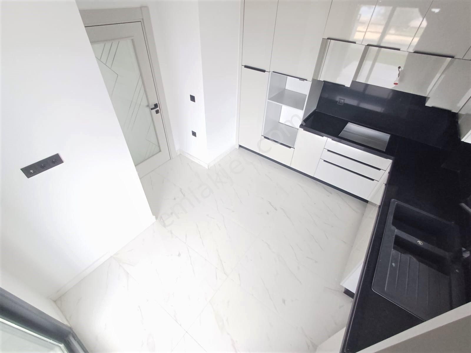 👉aygülden Burhaniye Pelitköy'de Denize 50 Mt Sıfır Site İçi Bitişik Nizam Lüks 3+1 Satılık Villalar - Görsel 7