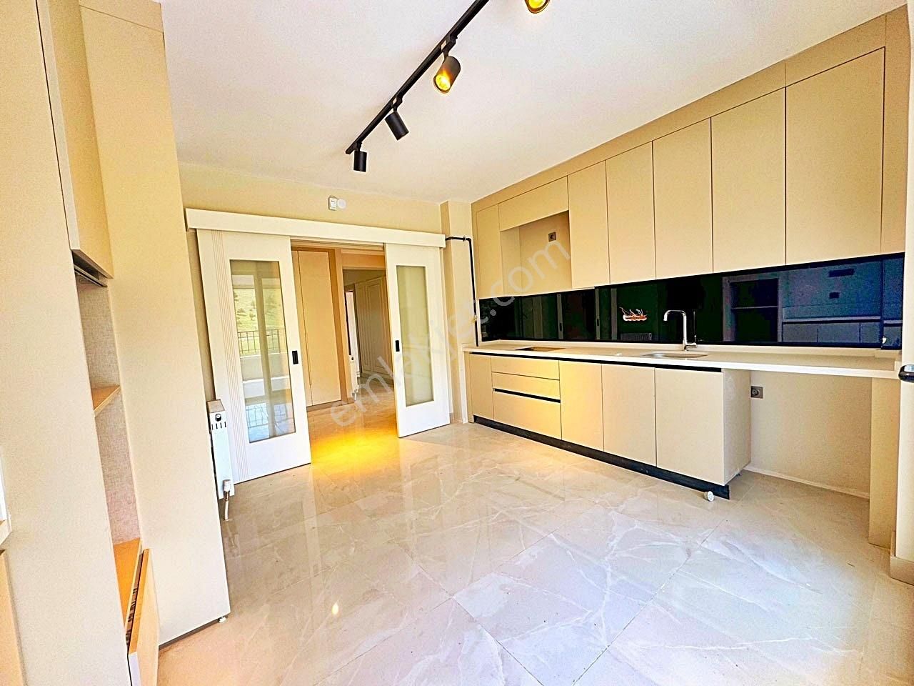 Yuvam'dan Site'de Mega Genişlik'te Ultra Lüks 4.5+1 Daire!!!! - Görsel 11