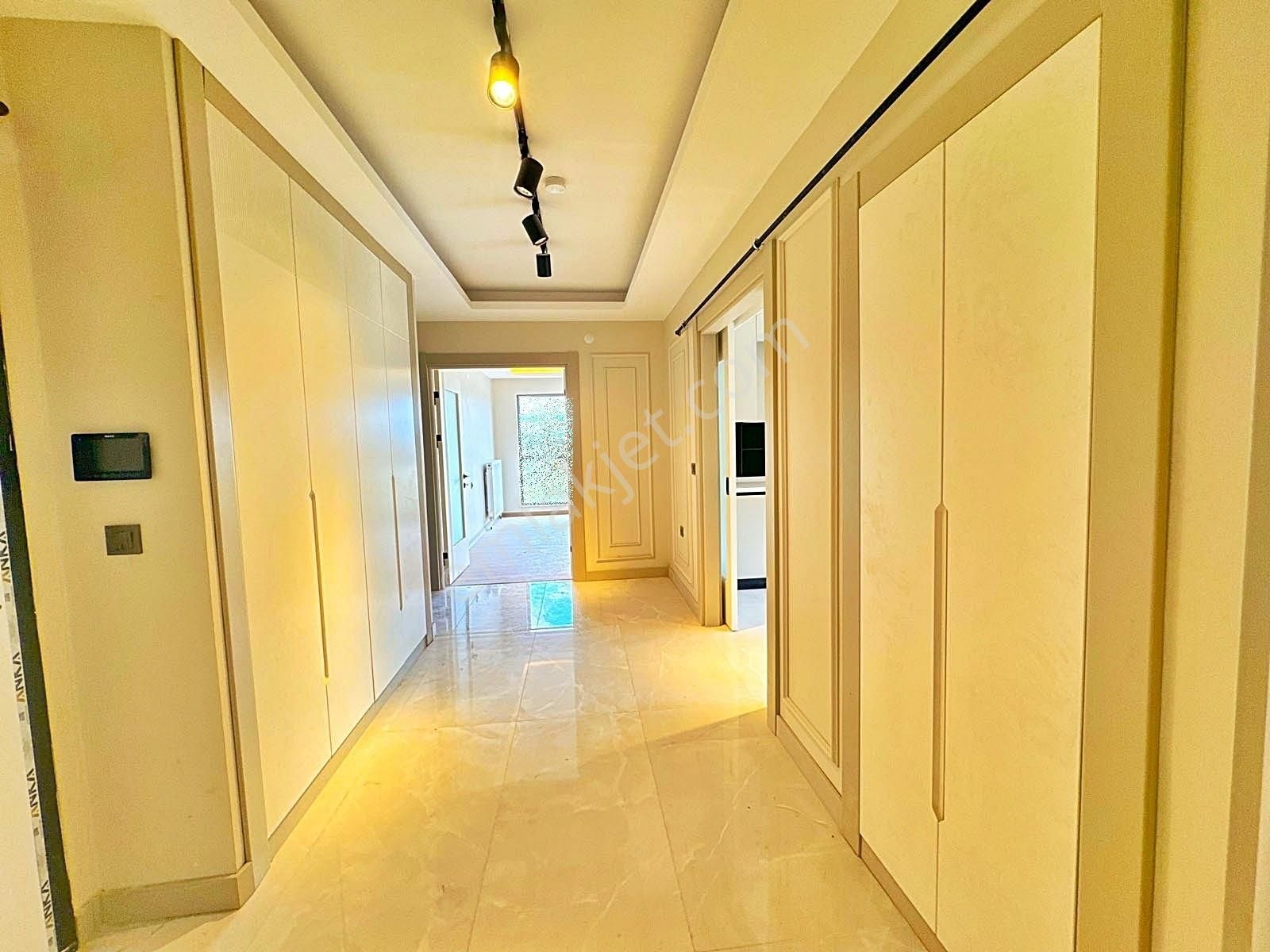 Yuvam'dan Site'de Mega Genişlik'te Ultra Lüks 4.5+1 Daire!!!! - Görsel 2