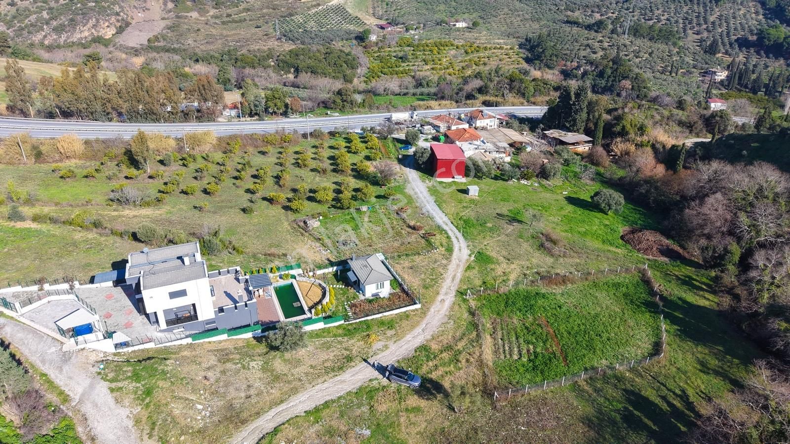 Kuşadası Söke Yolunda Villa İmarlı 1 Dönüm Arsa - Görsel 12