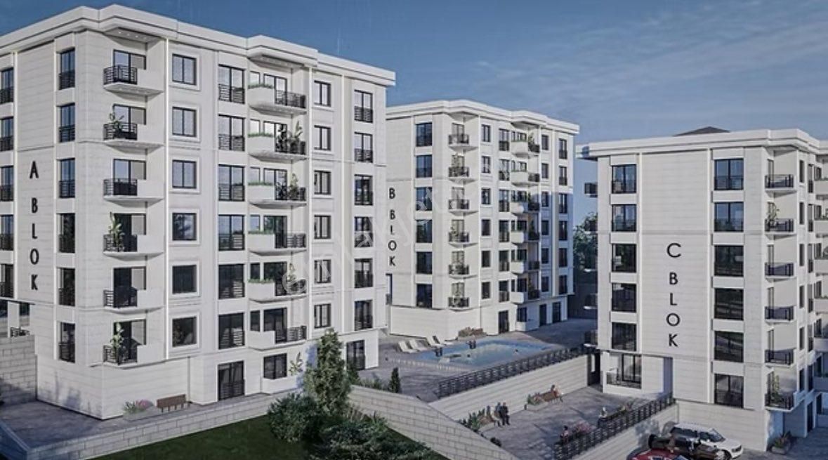 Havuzlu Site İçinde Satılık Lüks 1+1 Deniz Manzaralı - Görsel 9