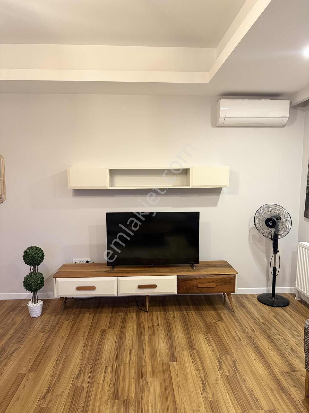 Maltepe Zümrütevler De Metro Ya Komşu Kiralık Eşyalı 3+1 - Görsel 7