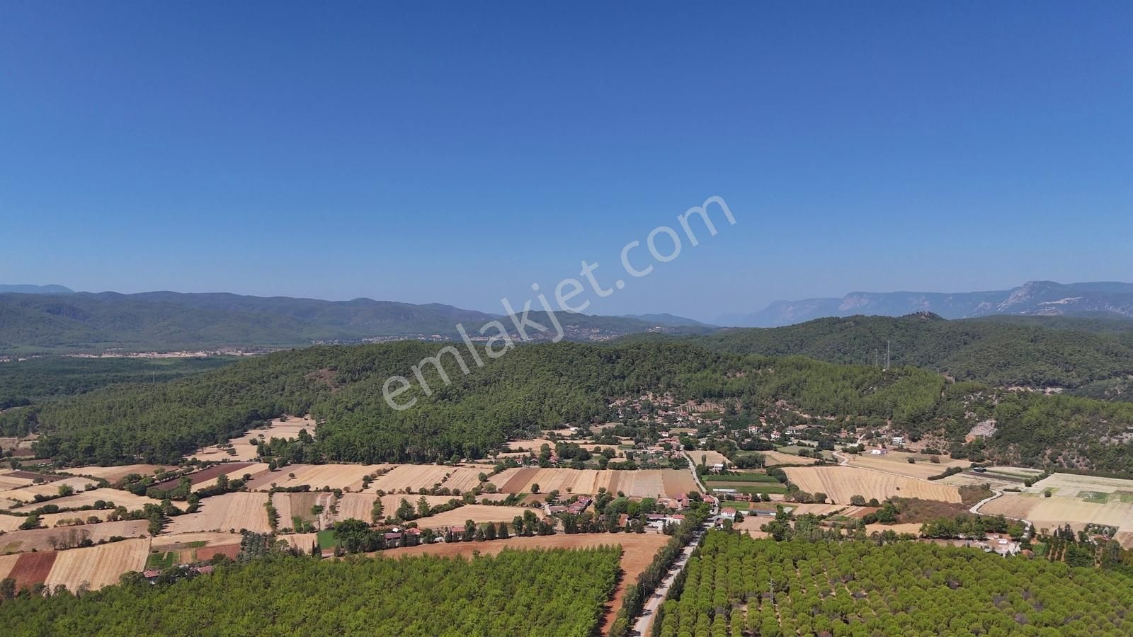 Akyaka Köyceğiz Arası 1705 M² Tarla - Görsel 2