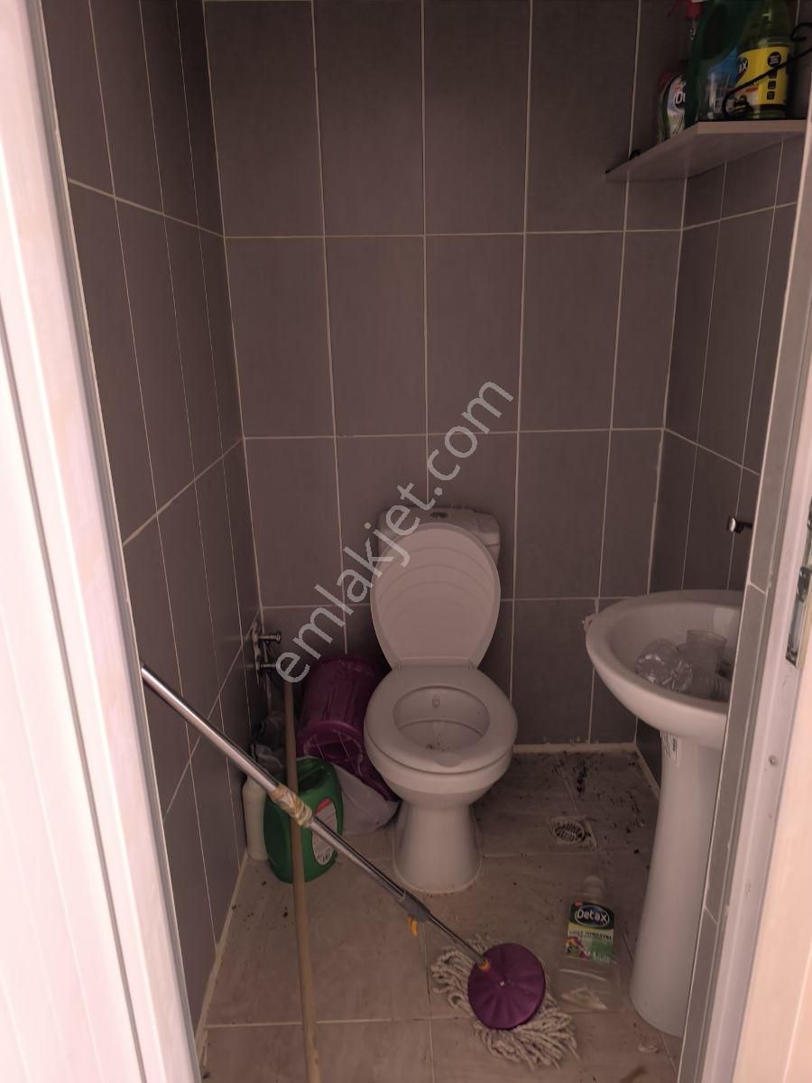 Manisa Yunusemre Muradiye 2 Yıllık 58 M2 Wc'li Dükkan 1.850.000 - Görsel 18