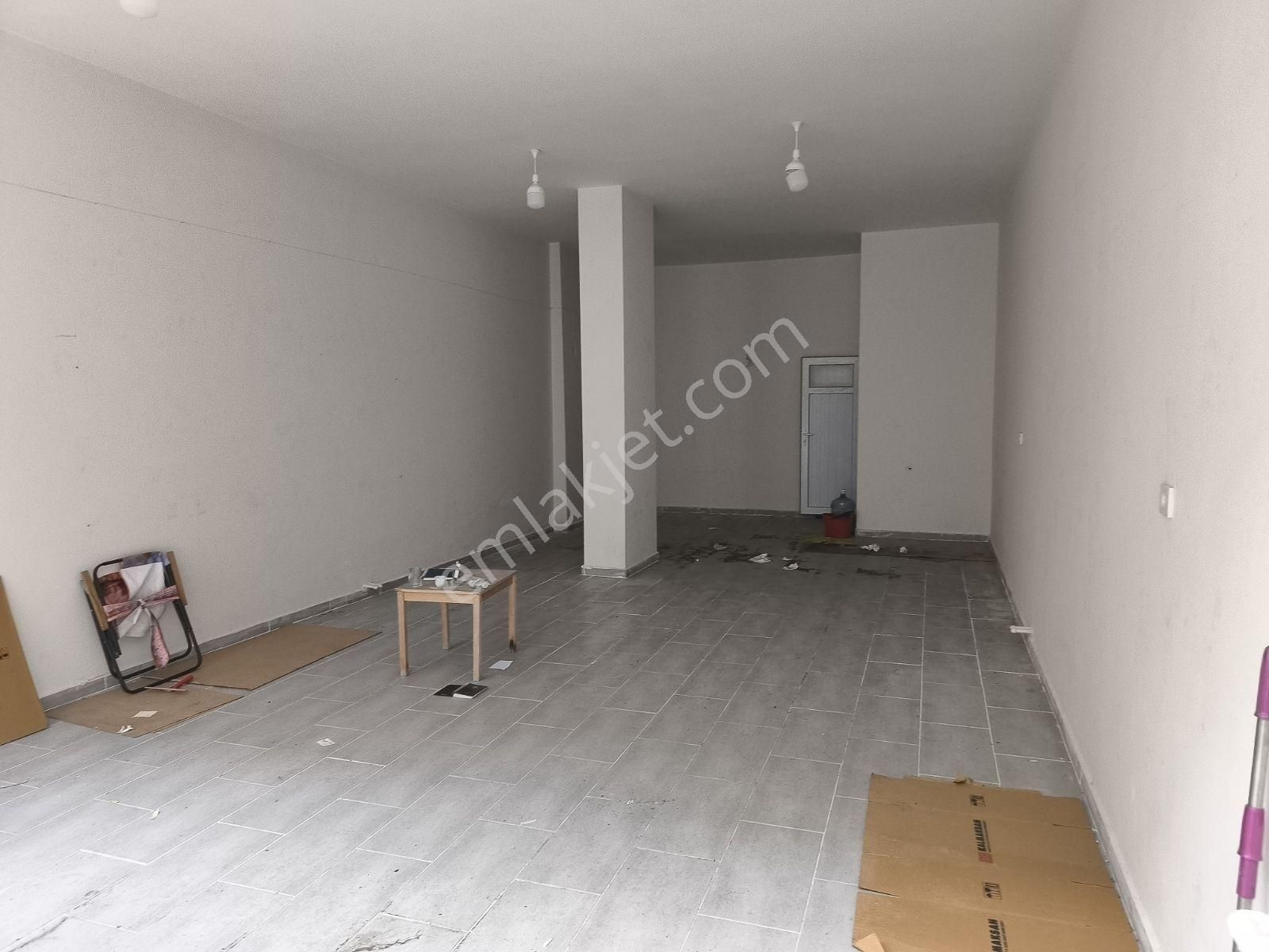 Manisa Yunusemre Muradiye 2 Yıllık 58 M2 Wc'li Dükkan 1.850.000 - Görsel 26