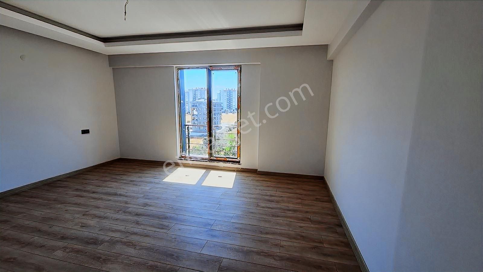 Buyukoyumcada Havuzlu Sıtede Satılık Lüks Daireler - Görsel 16