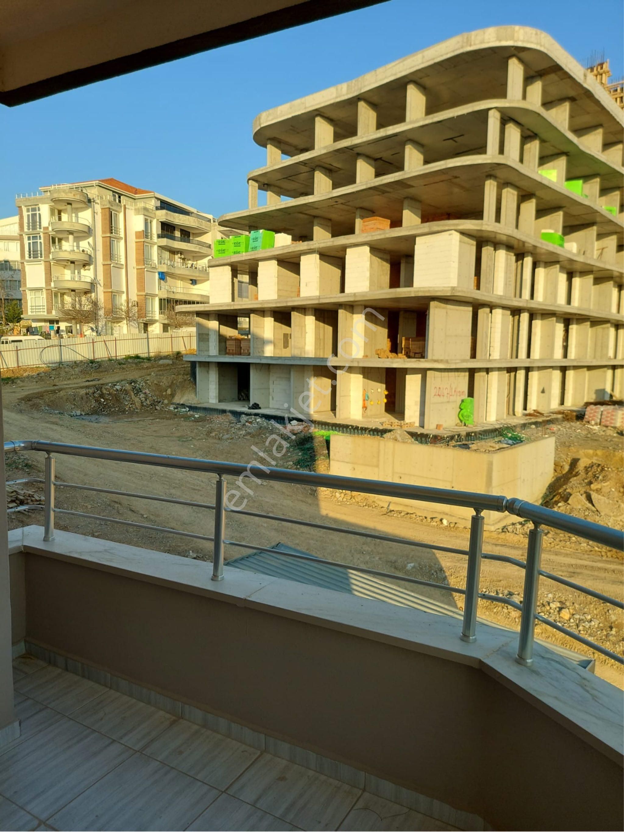 Kuşadası Değirmendere Mahallesi’nde Acilen Satılık 3 + 1 Dairemiz Bulunmaktadır - Görsel 26