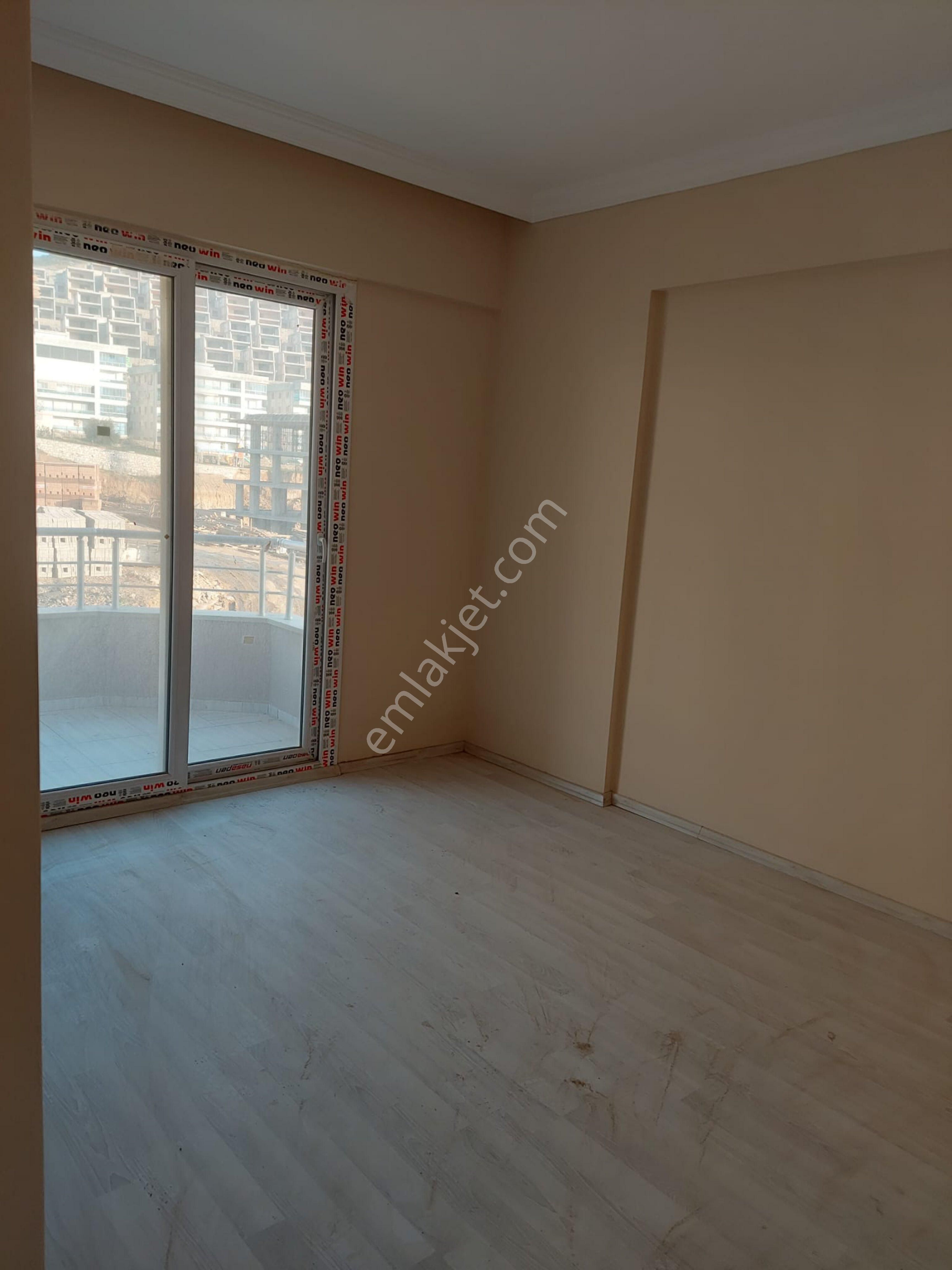 Kuşadası Değirmendere Mahallesi’nde Acilen Satılık 3 + 1 Dairemiz Bulunmaktadır - Görsel 27