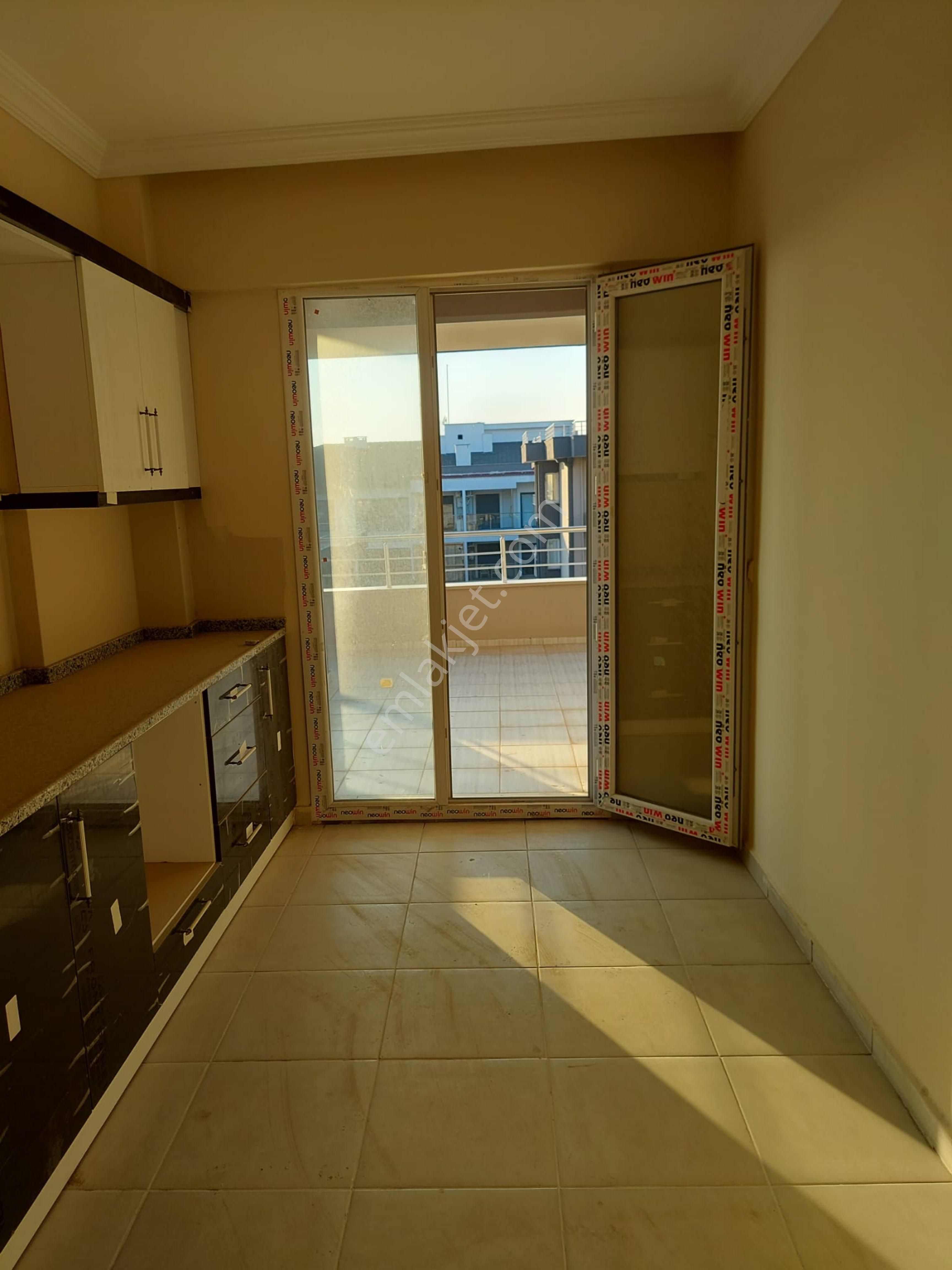 Kuşadası Değirmendere Mahallesi’nde Acilen Satılık 3 + 1 Dairemiz Bulunmaktadır - Görsel 9