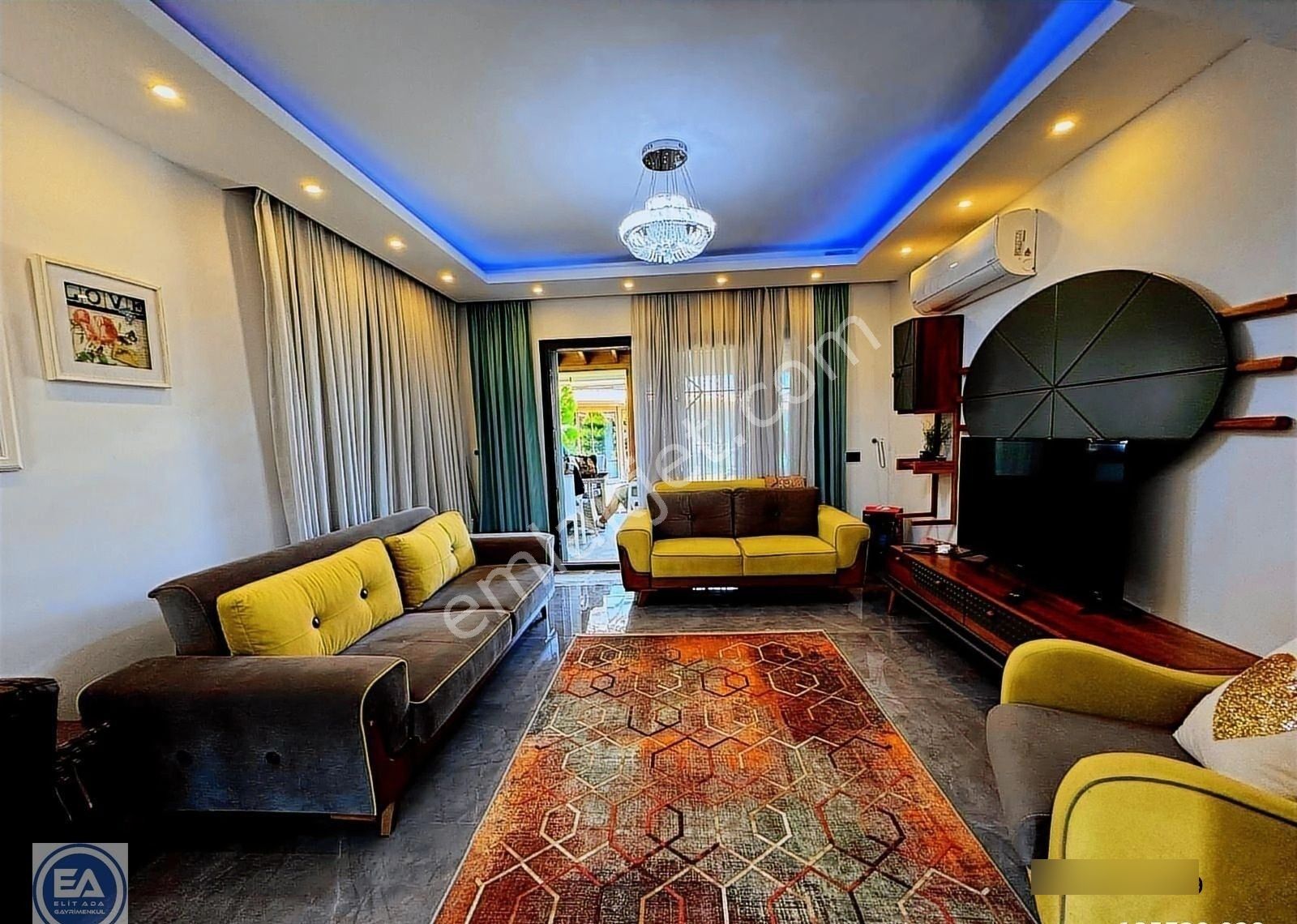 Davutlarda Havuzlu Site İçinde | Köşe Konum | Lüks Villa - Görsel 28