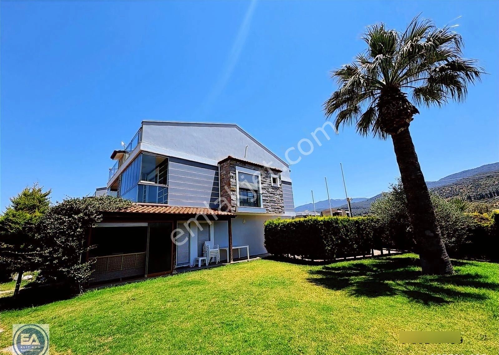 Davutlarda Havuzlu Site İçinde | Köşe Konum | Lüks Villa - Görsel 22