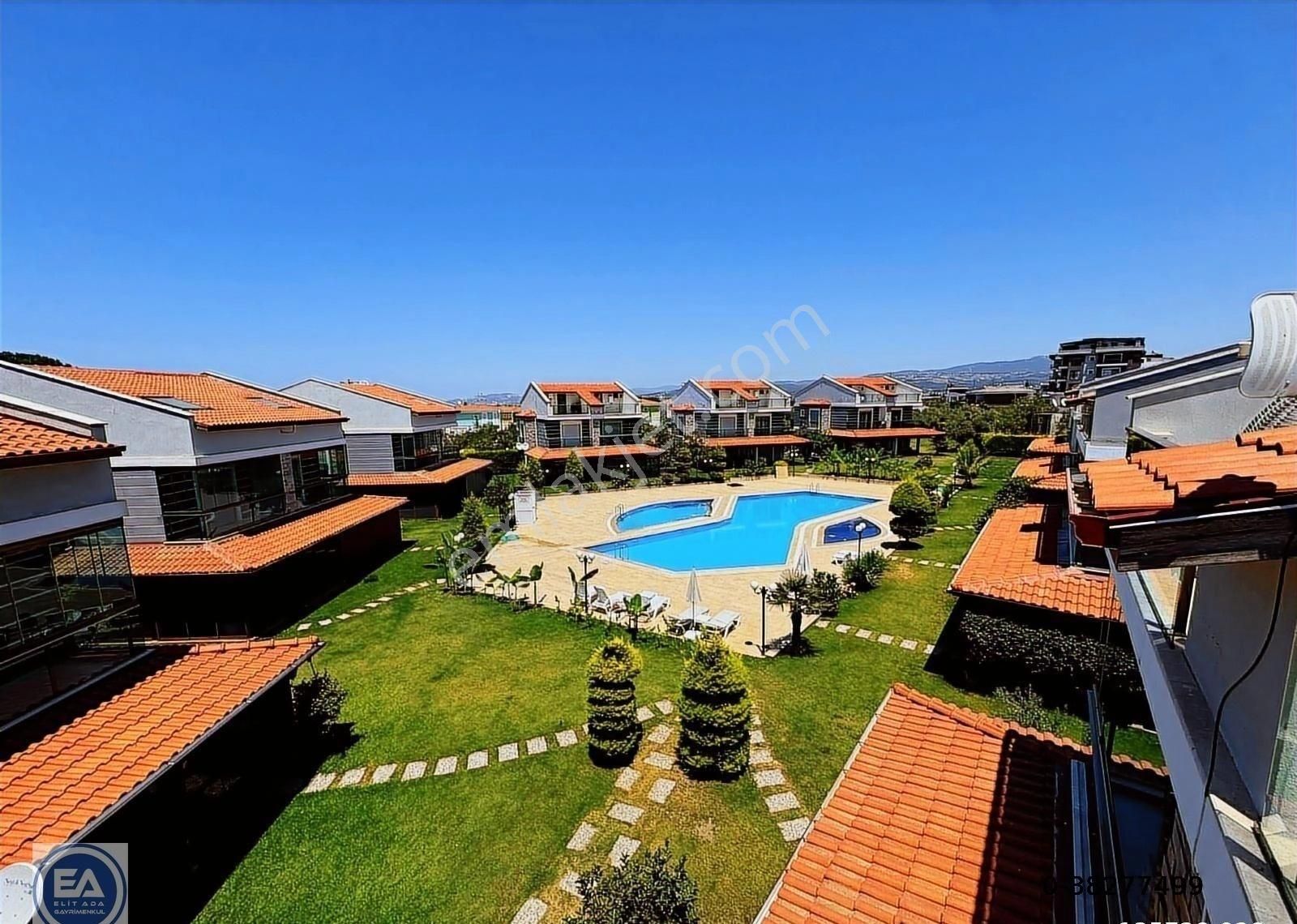 Davutlarda Havuzlu Site İçinde | Köşe Konum | Lüks Villa - Görsel 19