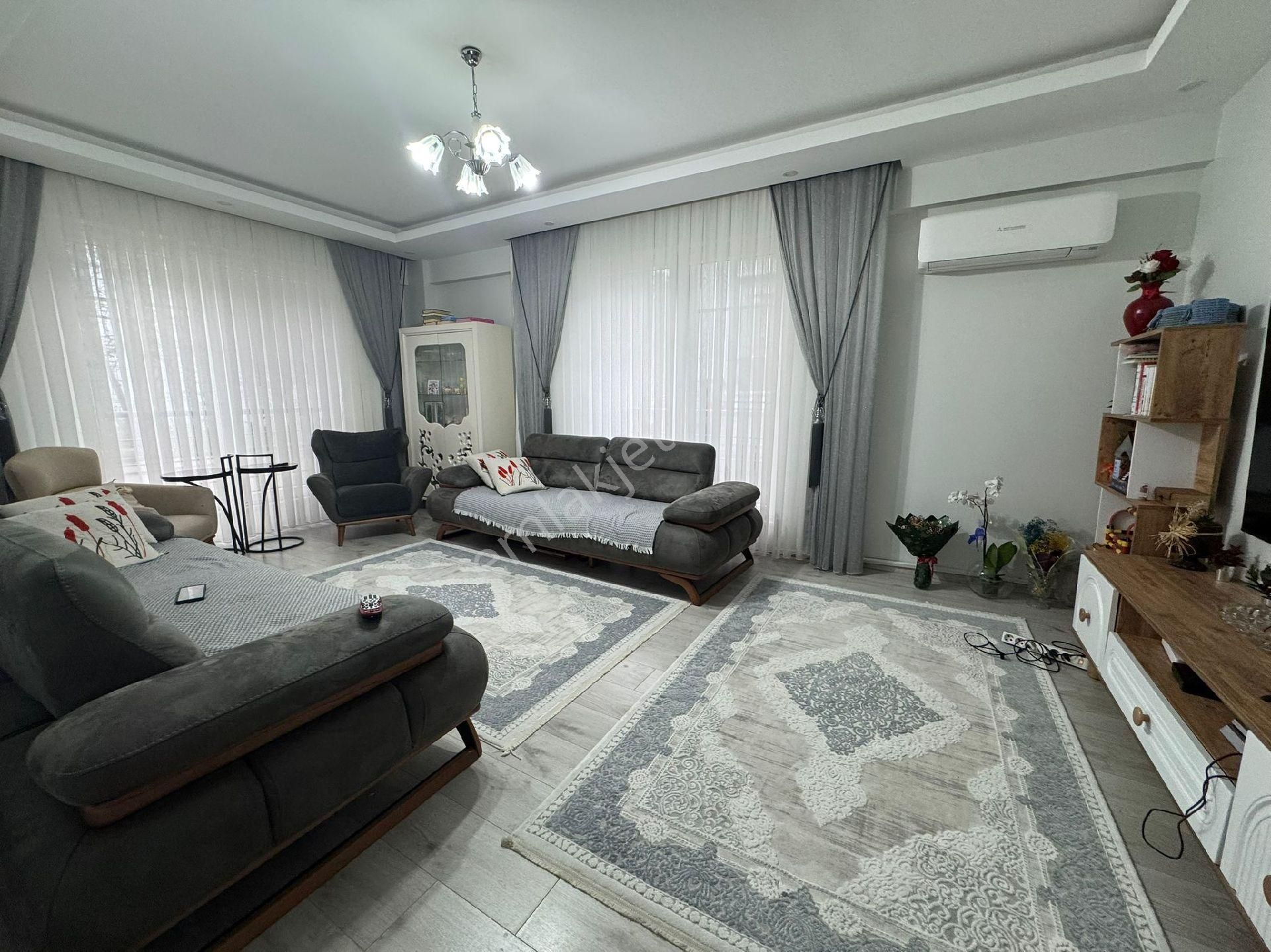 Sakarya Erenler Hacıoğlu Mahallesi’nde Satılık 3+1 Daire - Görsel 11