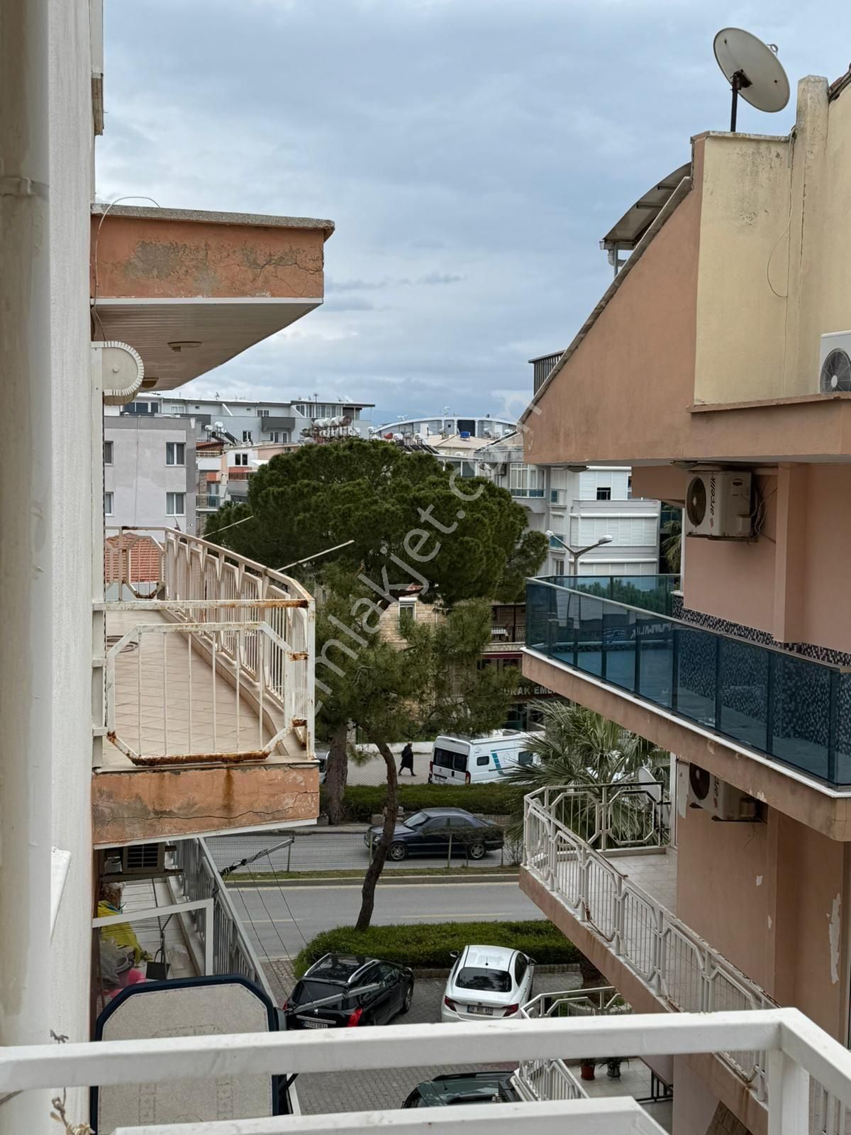 Didimde Sahile 250m Mesafede Denz Manzaralı 2+1 Ayrı Mutfak Satılık Daire - Görsel 2