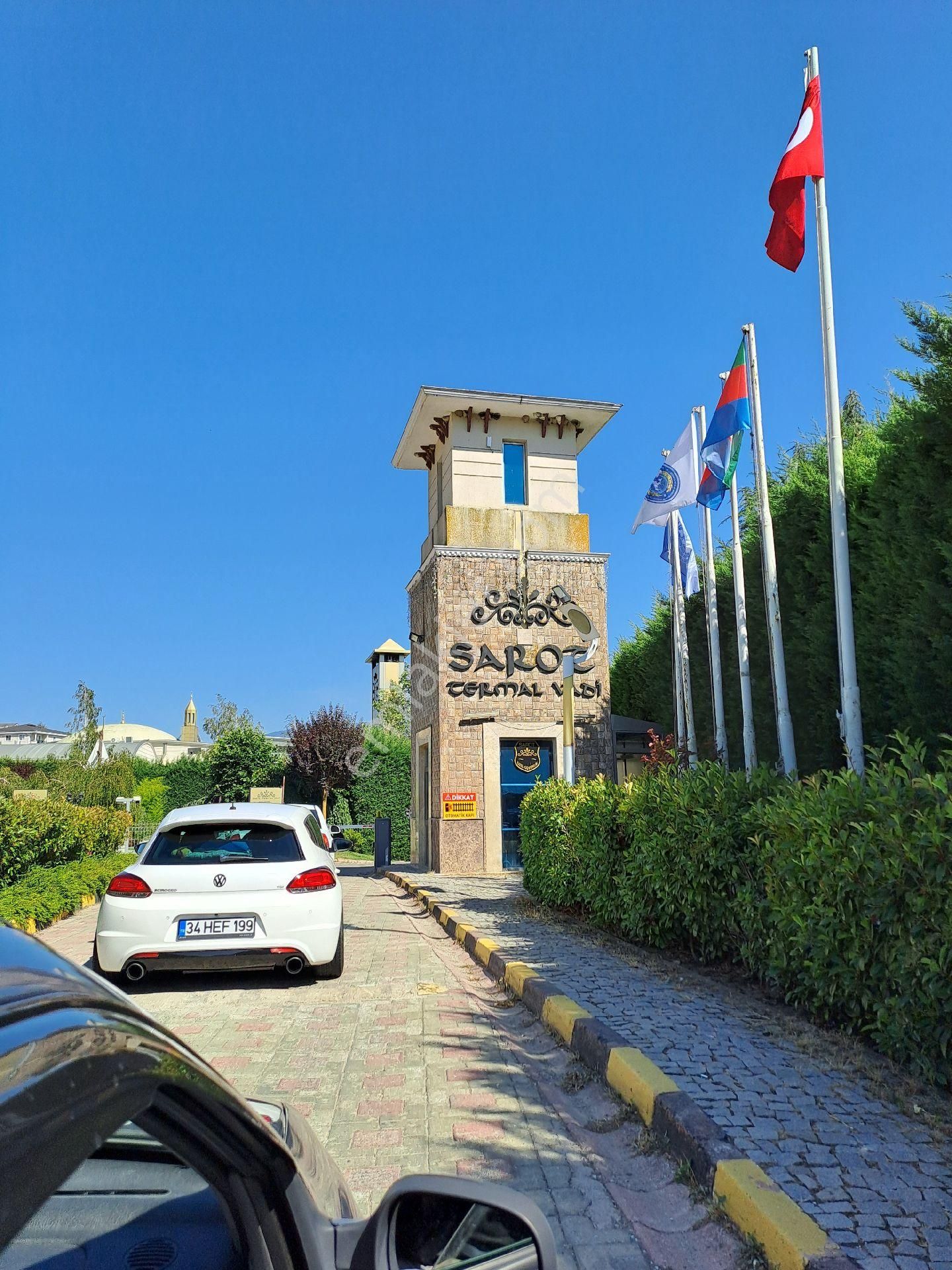 Sarot Termal Vadi Yaz Dönemi