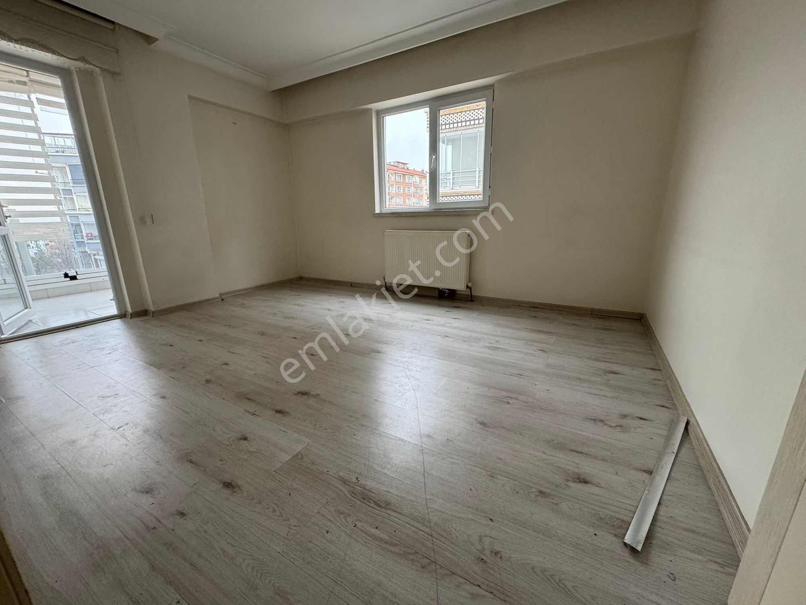 Lider Emlak'tan 1.kat Cd. Üstü Asansörlü Ön Cephe 3+1 120m2 - Görsel 2