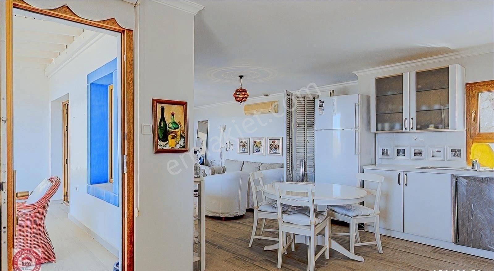 Bodrum'un En Prestijli Sitesi'nde 2 Plajlı,deniz Manzaralı Villa - Görsel 24