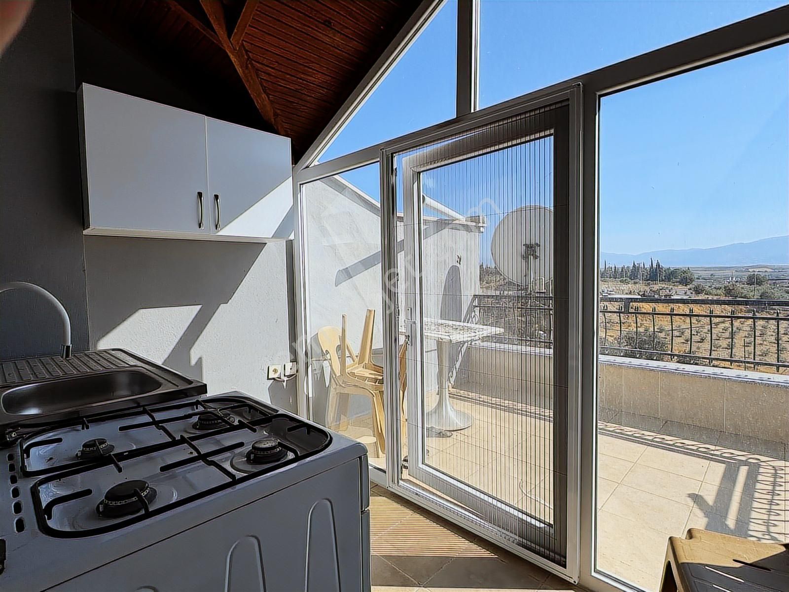 Salihli Adala'da Satılık Komple Tadiatlı 5+1 Tripleks Villa - Görsel 17