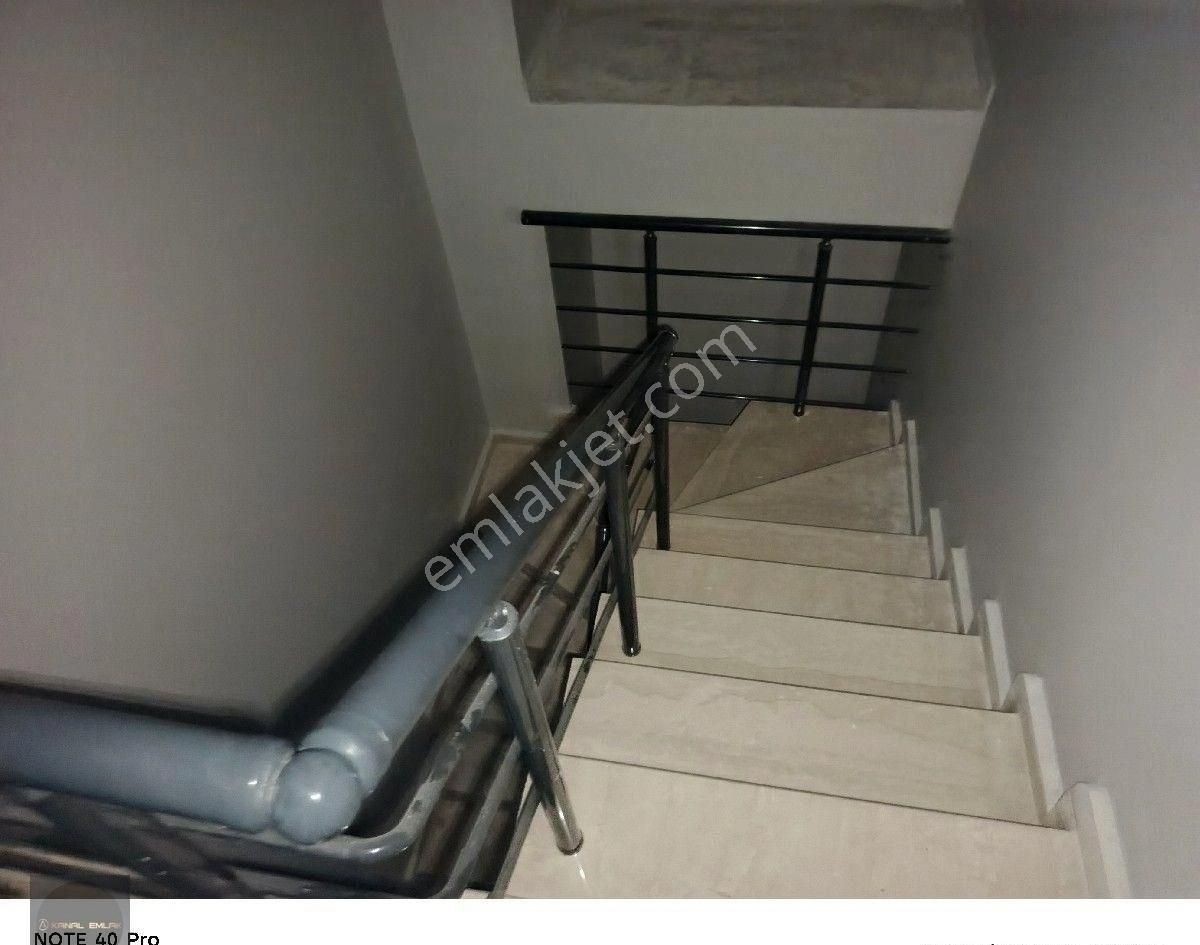 Burgaz'da Site İçi 3+1 Bahçe Dubleks - Görsel 14