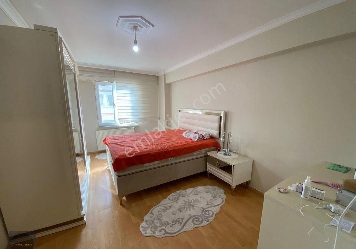 Acil Satılık – Gemlik Merkezde Cadde Üzeri 3+1 Fırsat Daire - Görsel 13