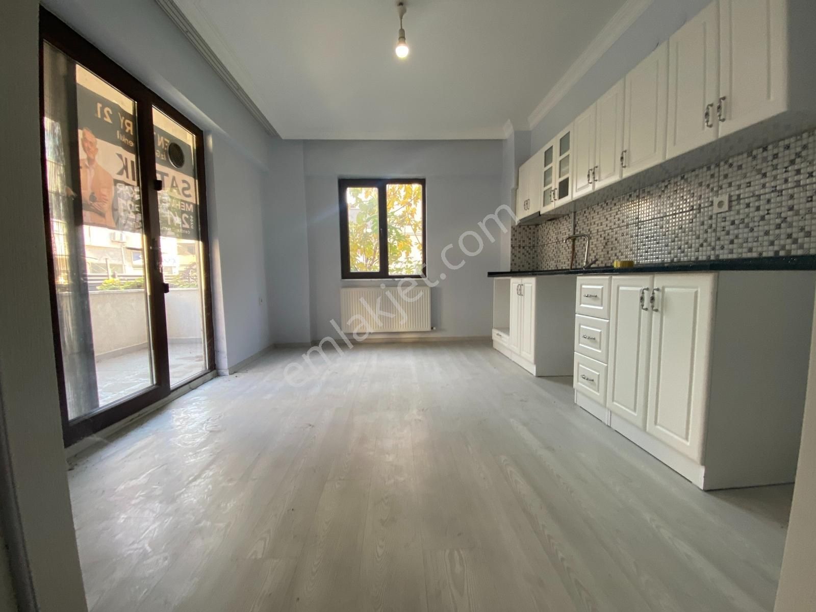 C21 İz Elif Zengin'den Çarşı Merkezde Satılık Daire.. - Görsel 17