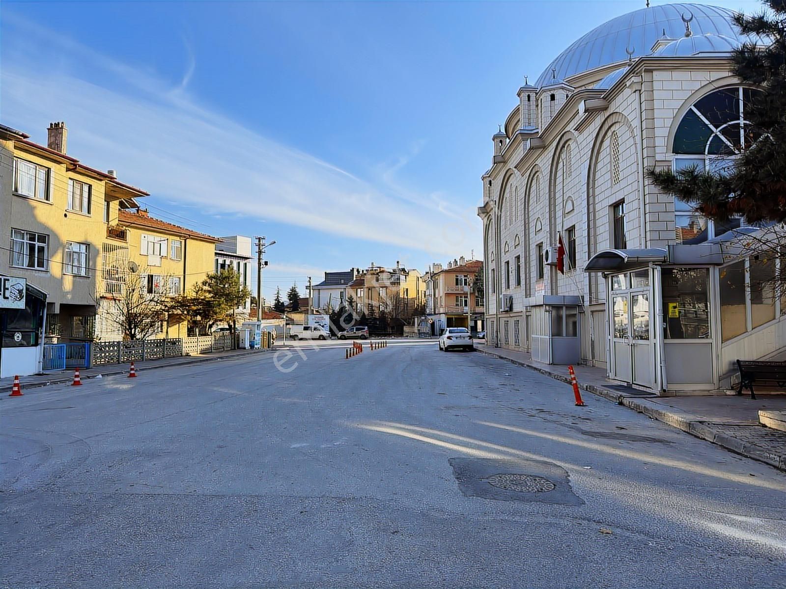 Talha Tozdumandan Kafeler Cad. Tabela Değeri Yüksek Daire & Ofis - Görsel 2