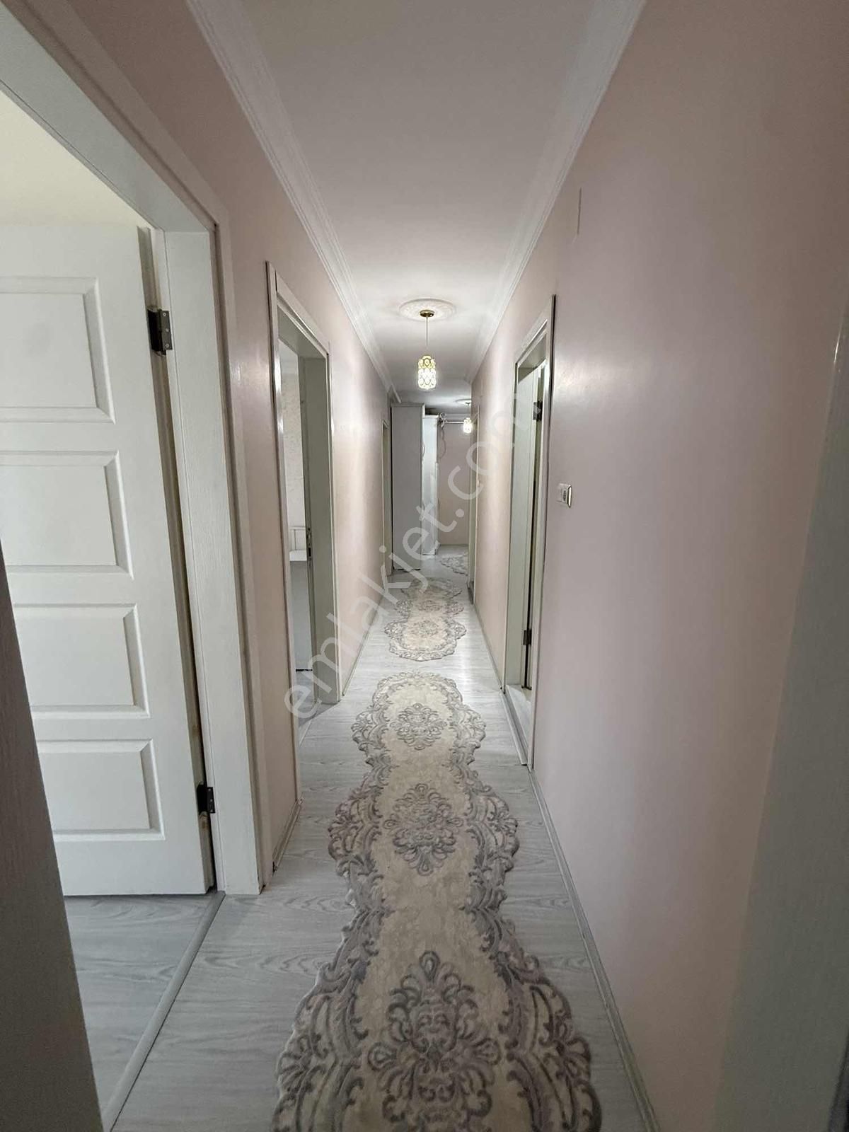 İznik Hastane Arkası Göl Manzaralı Ferah 135 M2 4. Kat Daire - Görsel 24