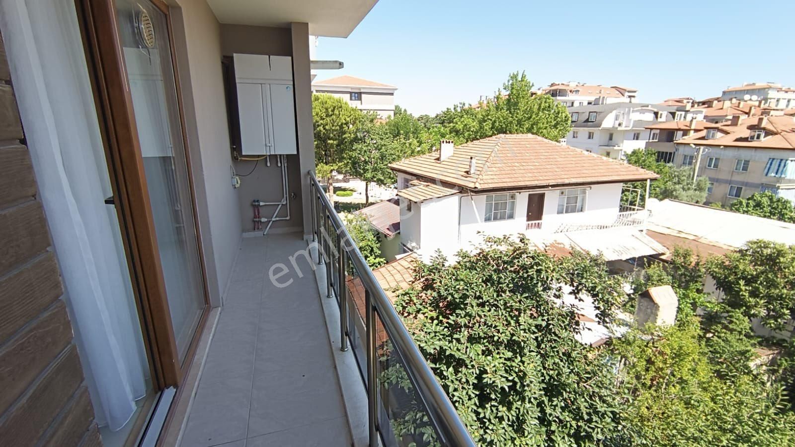 Zeytinköy'de 1+1 Depozitosuz (ara Kat) - Görsel 5