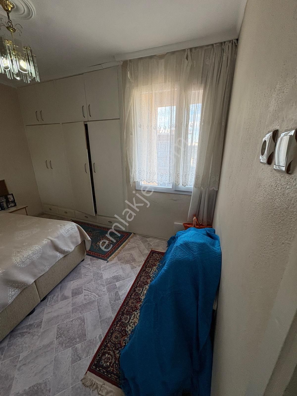 İzmir Konak Murat Mahallesinde Yülsek Kira Getirili 7 Daire 1 Depo - Görsel 14