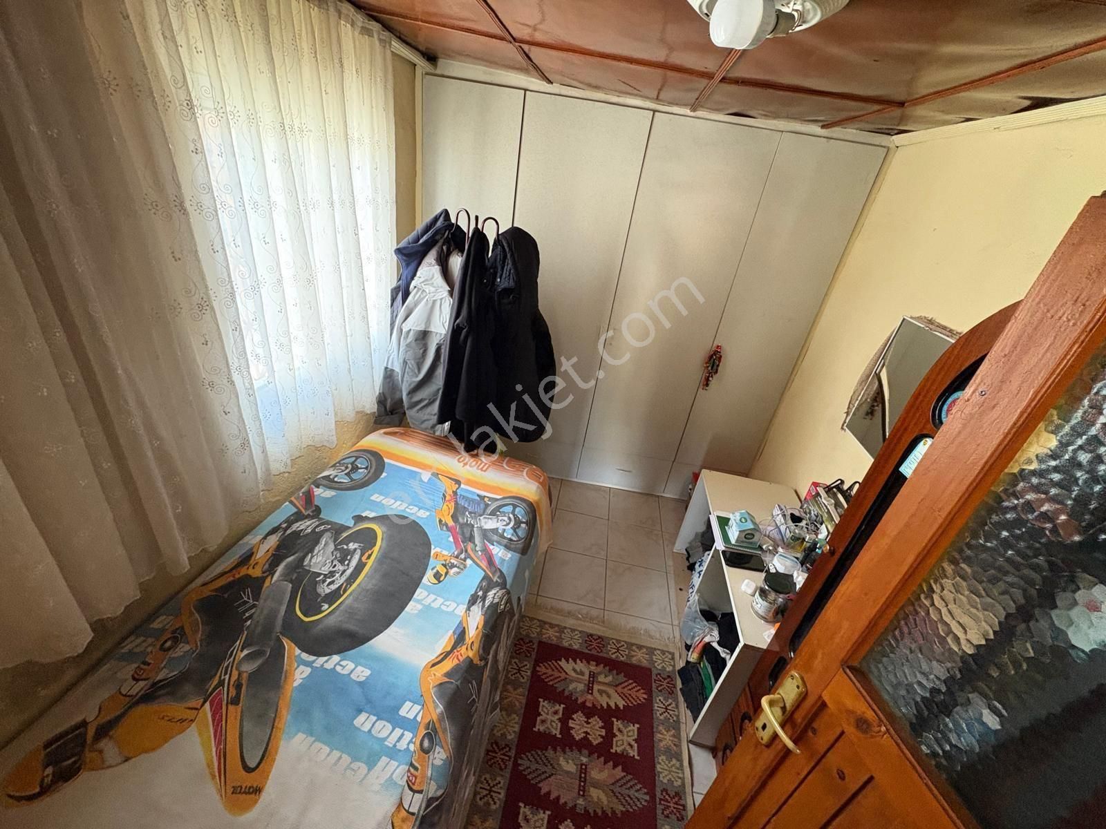 İzmir Konak Murat Mahallesinde Yülsek Kira Getirili 7 Daire 1 Depo - Görsel 5