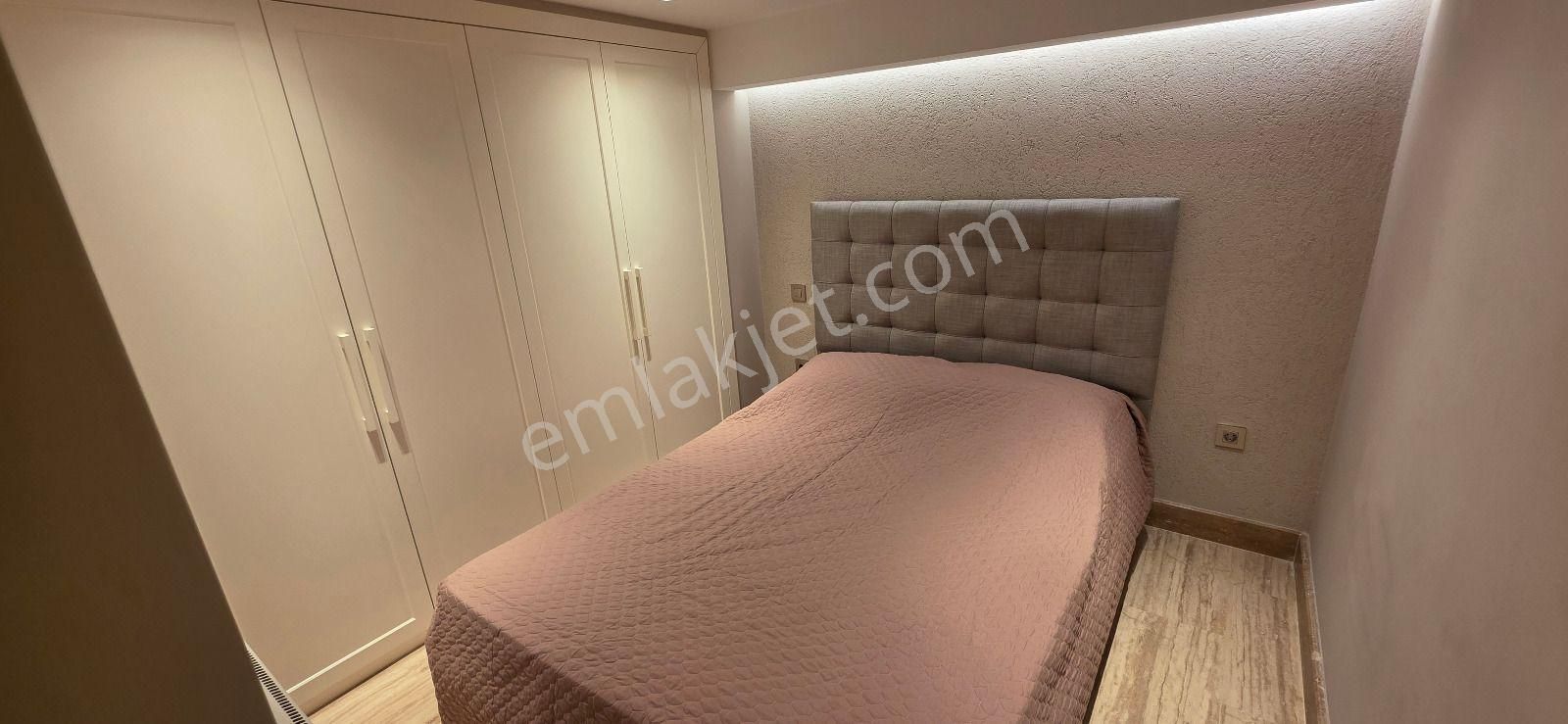 Turyap Çeşme Alaçatı Yıllık Kiralık Müstakil Havuzlu Lüks 7+1 Villa - Görsel 32