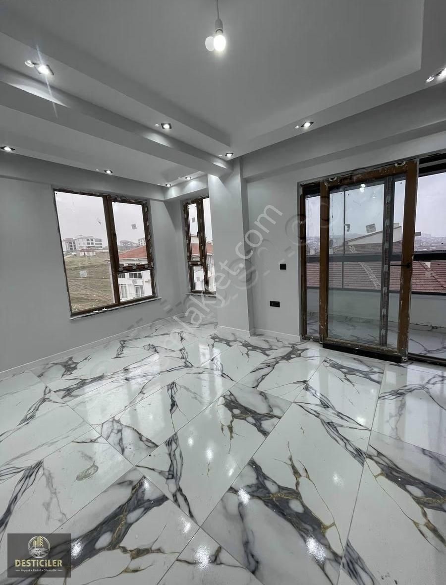 Pt- Emek Mahallesi Kiralık 2+1 Daire - Görsel 3