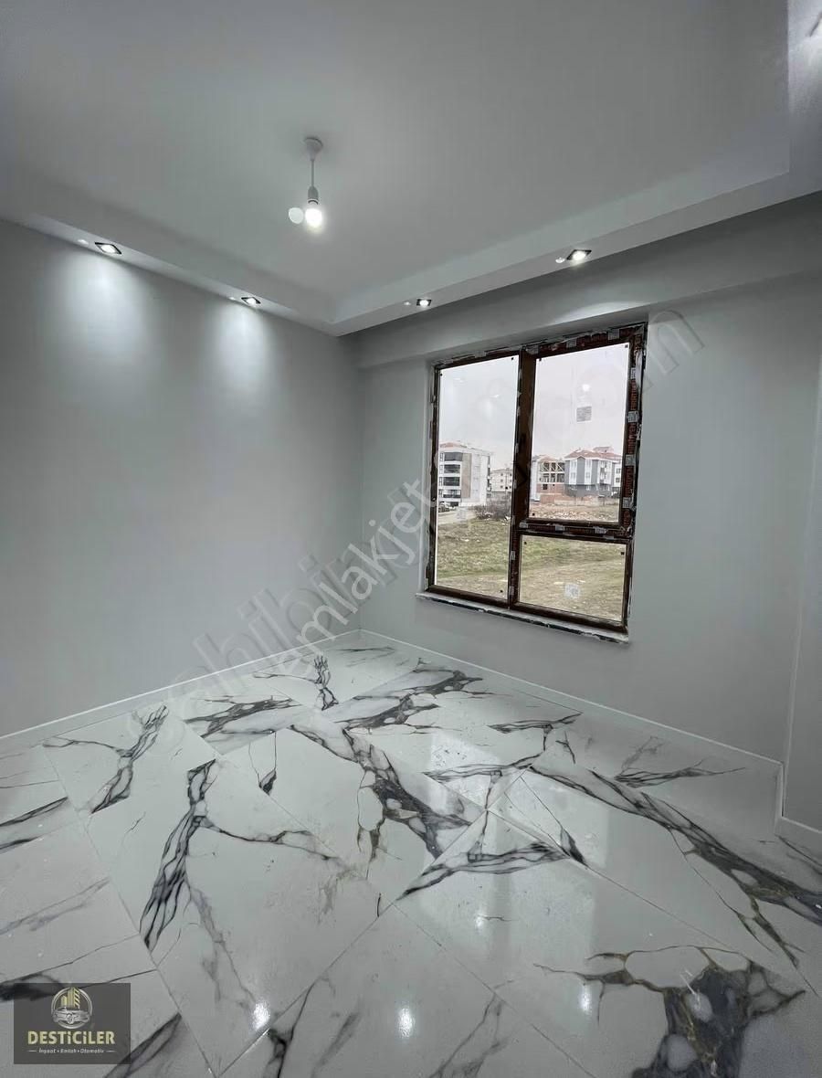 Pt- Emek Mahallesi Kiralık 2+1 Daire - Görsel 7