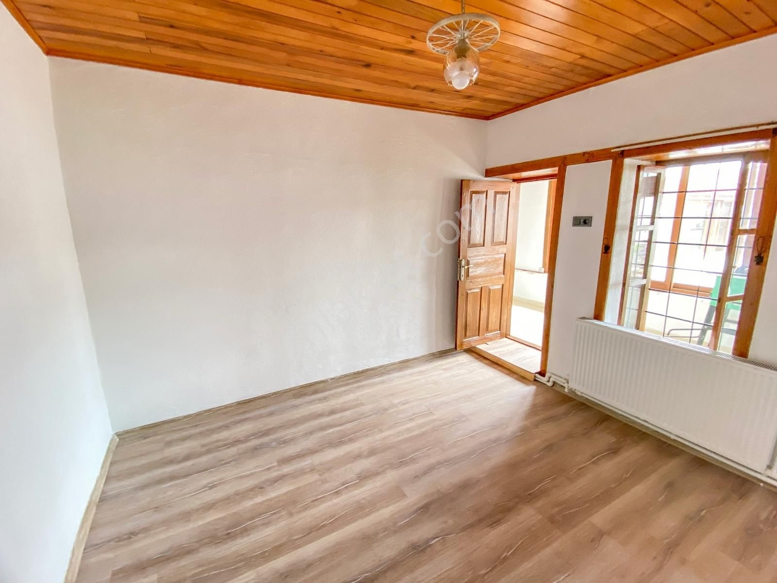 Ata'dan Ula Merkezde 3 Oda 1 Salon Müstakil Ev - Görsel 18