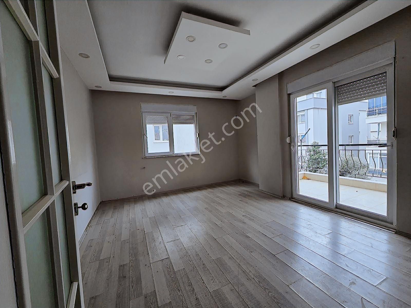 M.akif Ersoy Mah.de 2+1 Arakat Tranvaya Yakın İskanlı Önü Açık - Görsel 10