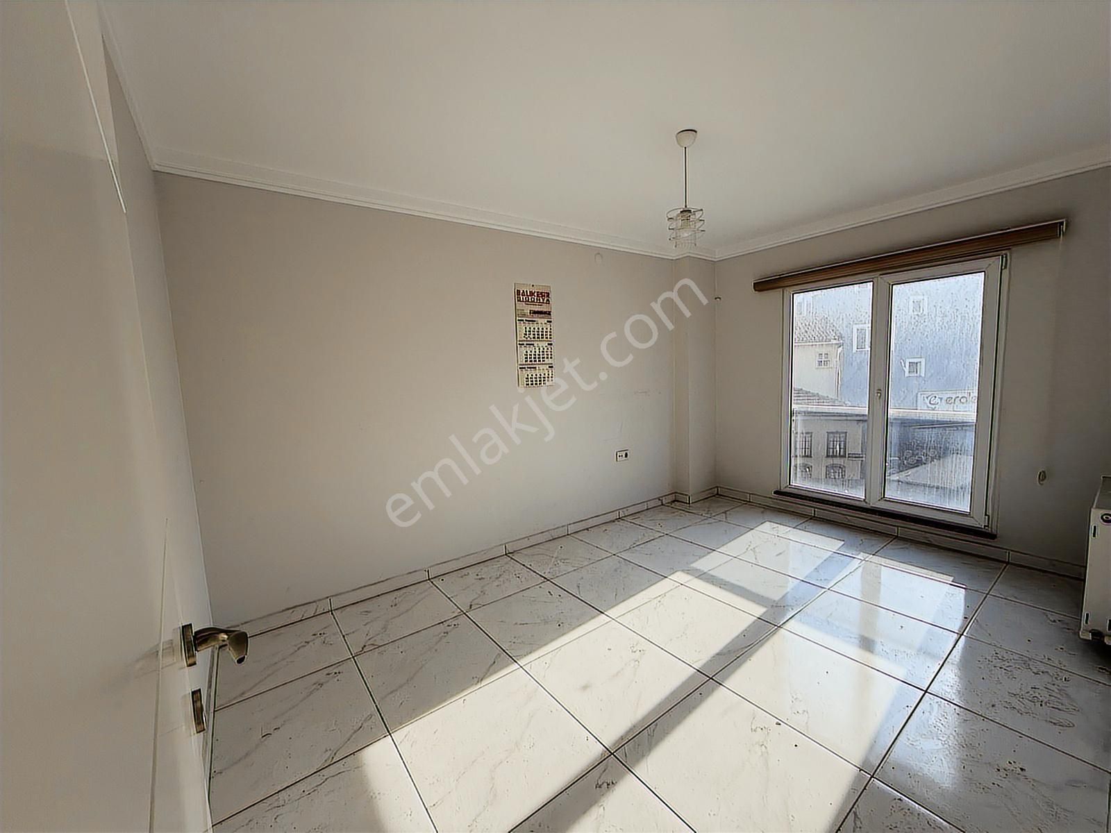Zenith Real Estate'ten Kiralık Anafartalar Caddesi Yakını Ofis - Görsel 10