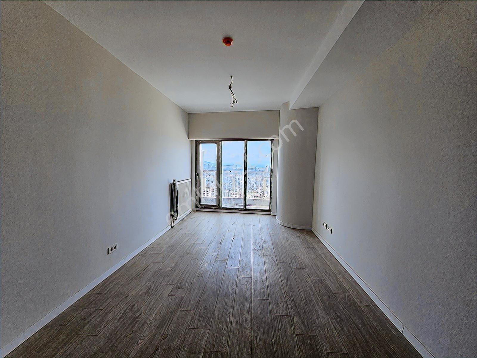Re/max Arma'dan İzmir Point Bornovada Kiralık 1+1 Daire - Görsel 13