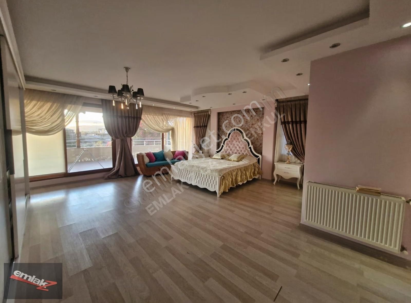 Emlak Z 'den Kocavilayet'te Site İçinde 7+2 Satılık Villa - Görsel 33