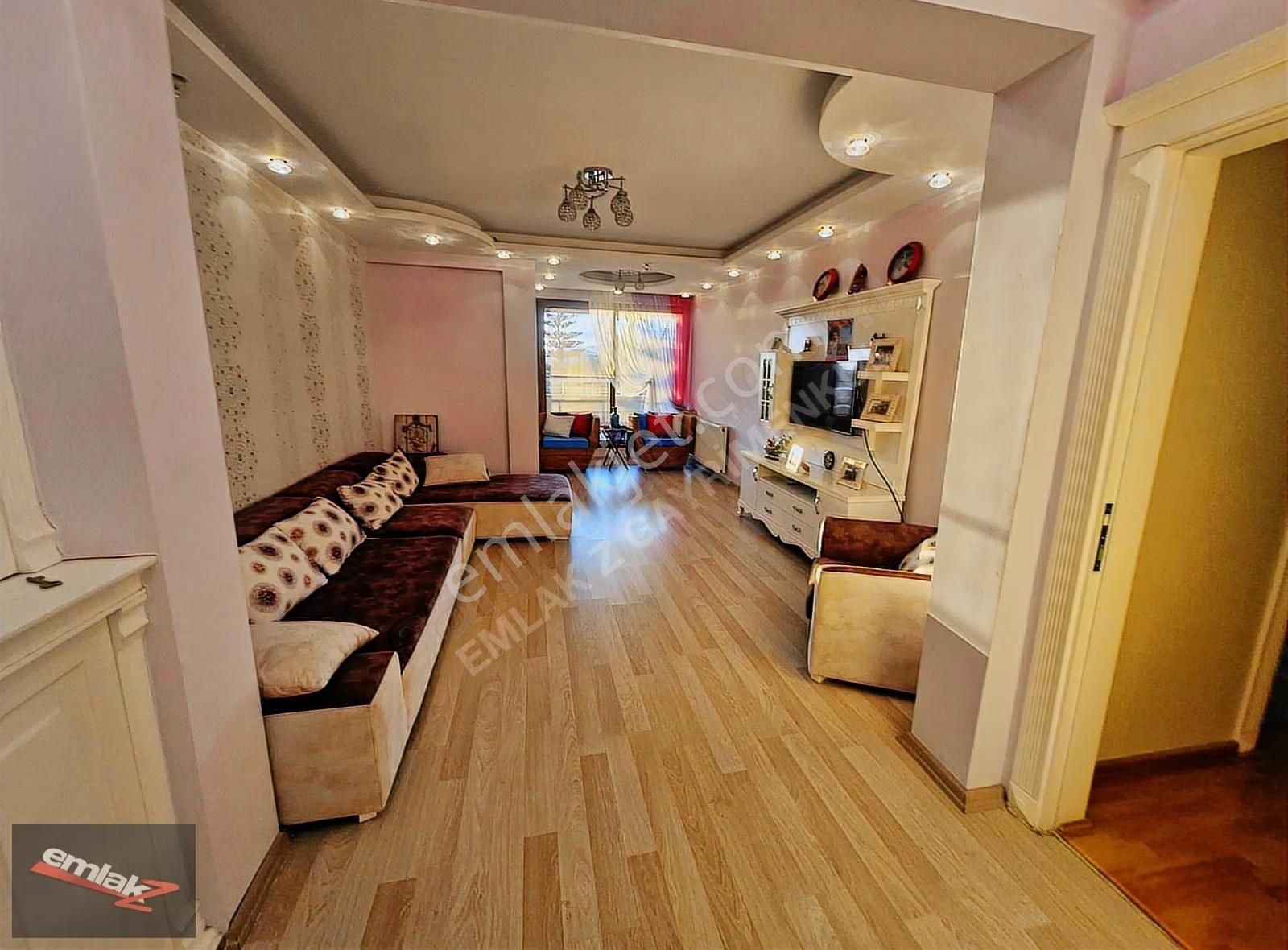 Emlak Z 'den Kocavilayet'te Site İçinde 7+2 Satılık Villa - Görsel 5