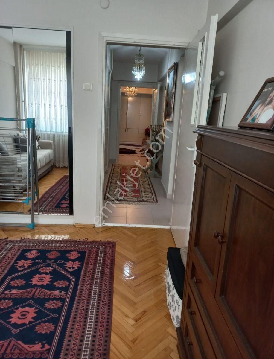 Umurbey Mahallesinde Asansörlü 3+1 Fırsat Daire - Görsel 5