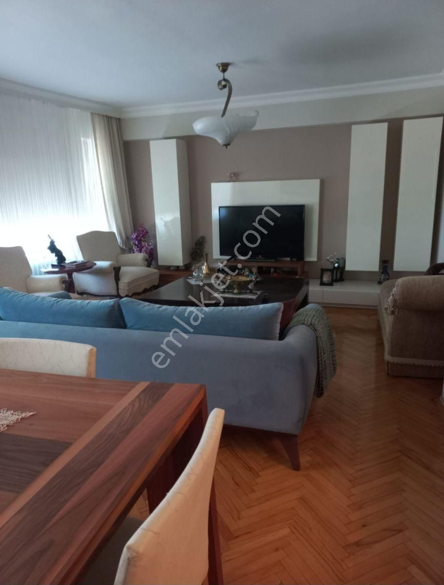 Umurbey Mahallesinde Asansörlü 3+1 Fırsat Daire