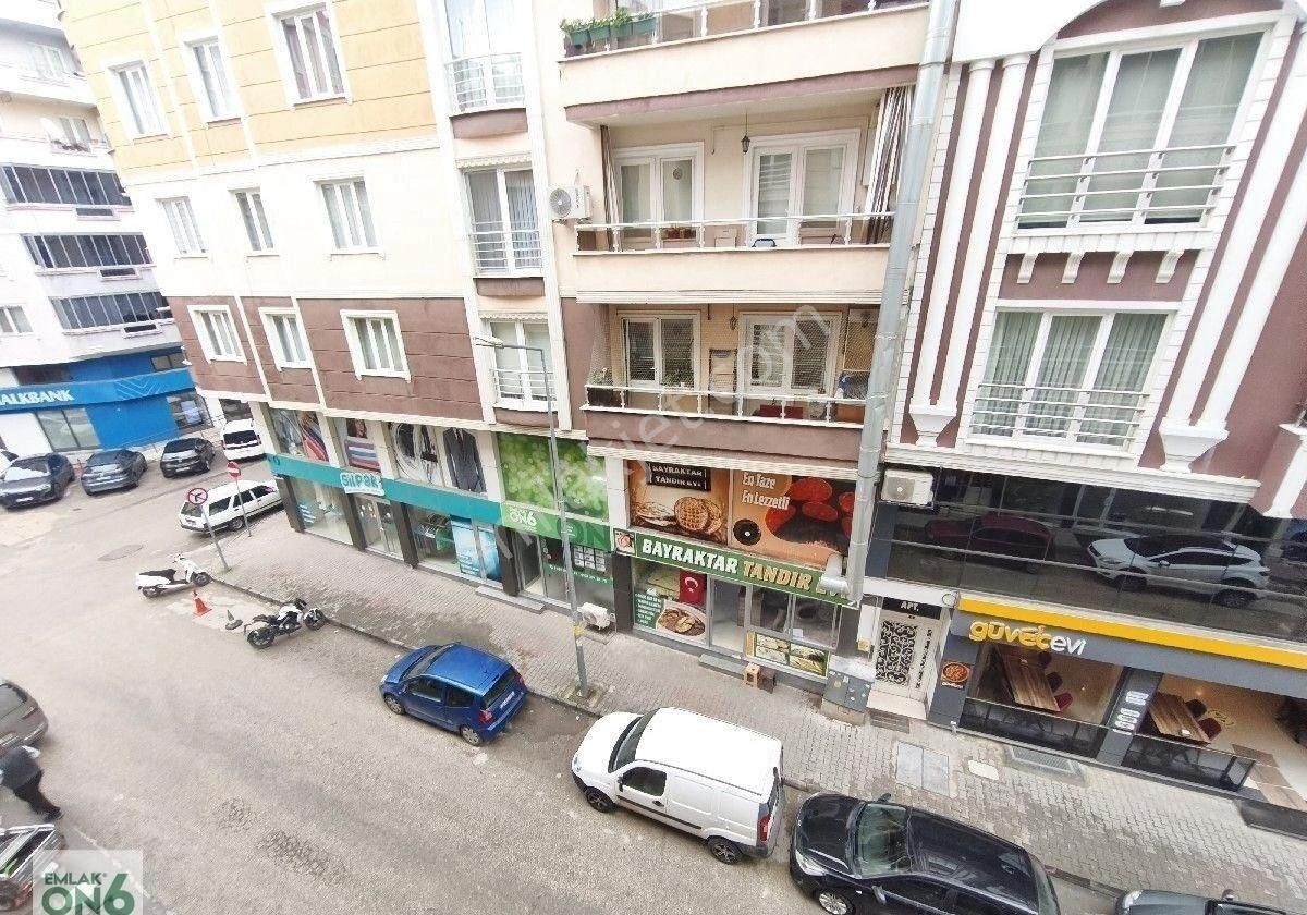 Şehir Merkezinde 3+1 Kiralık Daire - Görsel 17