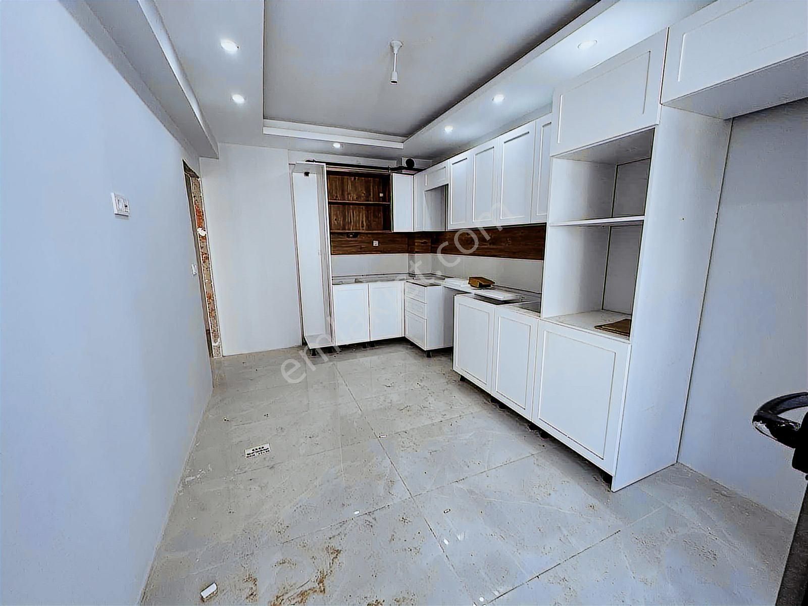 Çamlıca Mah. Gündüz Ökçün Bulvarı Yanı Geniş Satılık 3+1 Daire - Görsel 3