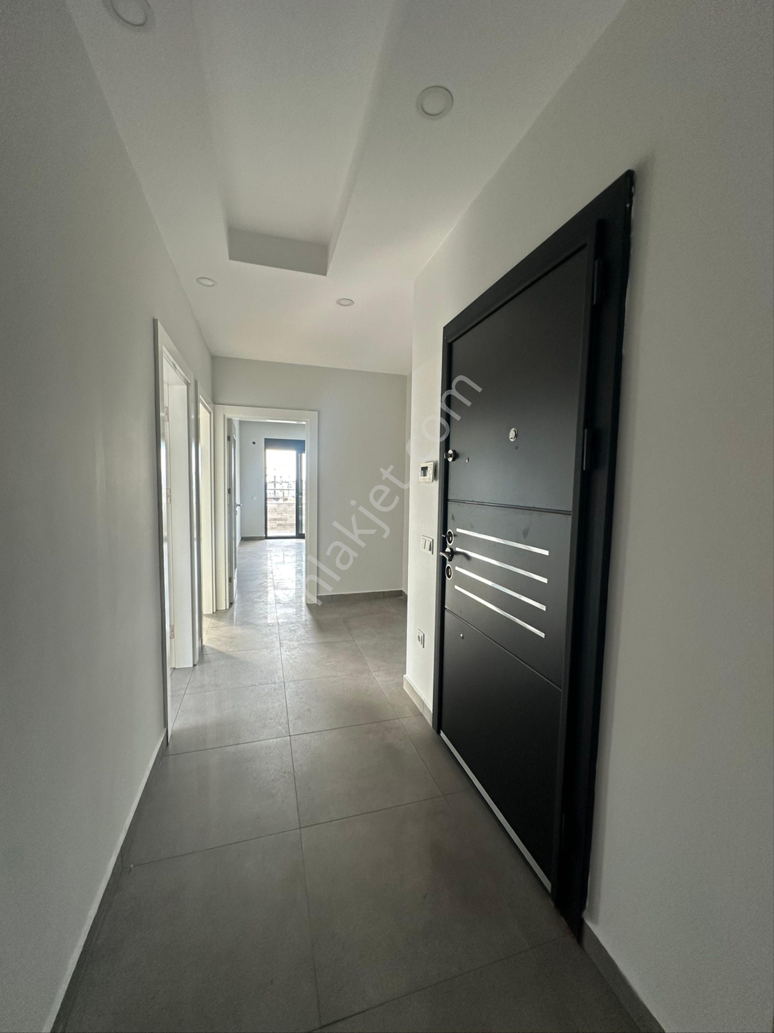 Kiralık 4+1 Ayrı Mutfak - Görsel 17