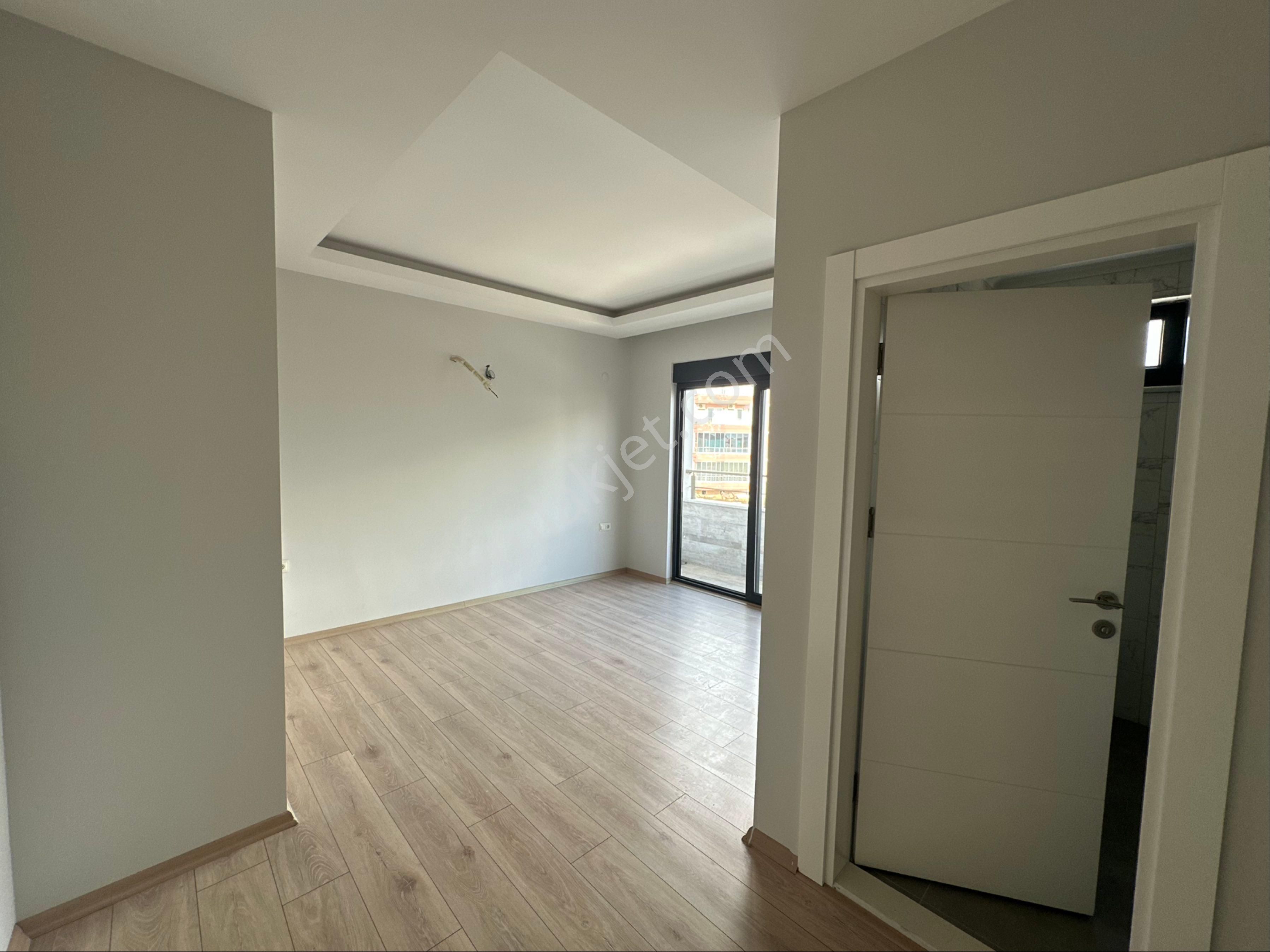 Kiralık 4+1 Ayrı Mutfak - Görsel 27