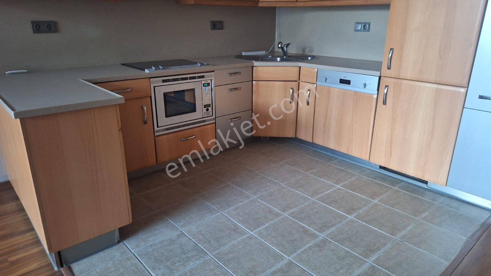 Fulya Polat Tower Reisdansta Lüks 1+1 Kiralık Daire - Görsel 23